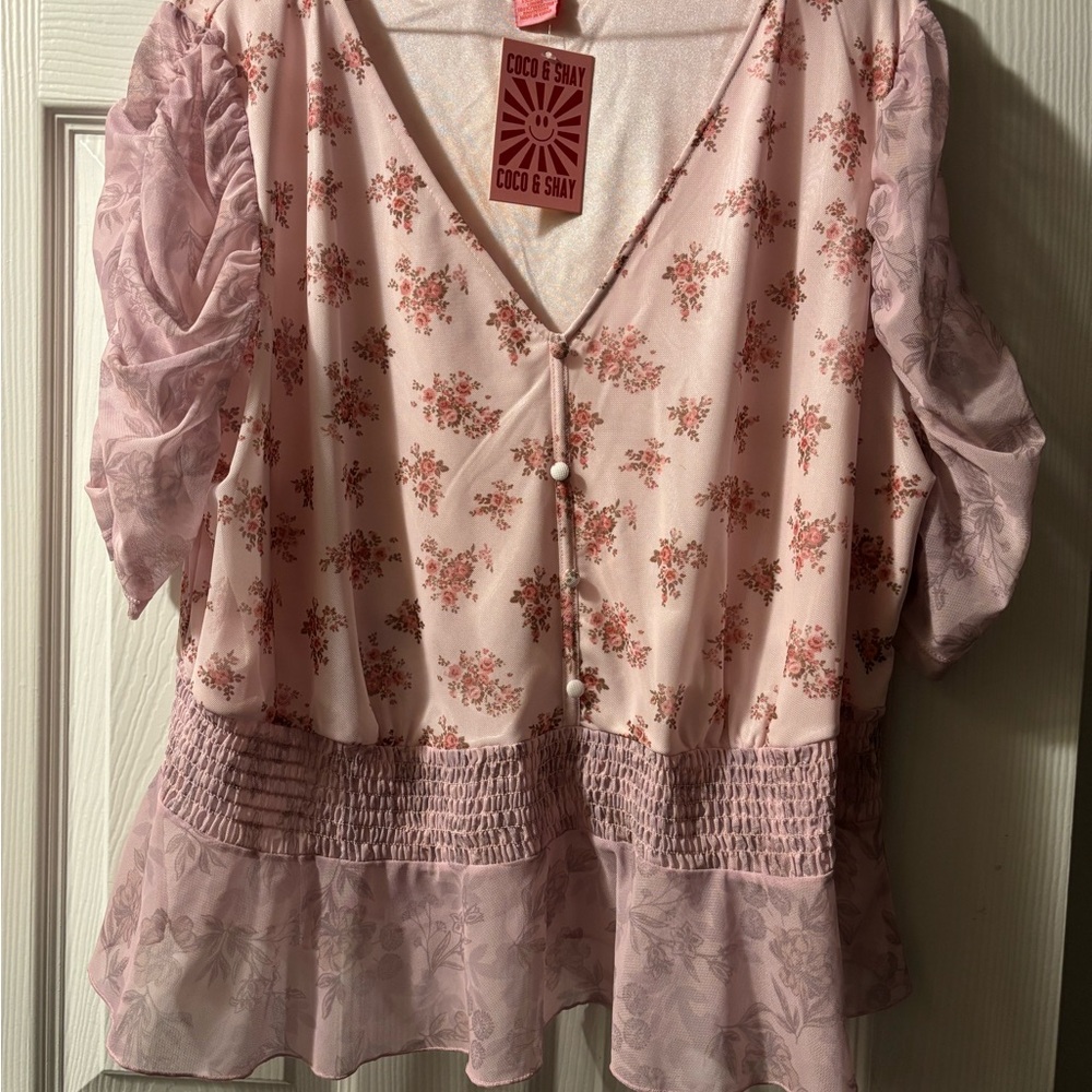 Coco & Shay Pink Floral V-Neck Ruffle Hem Blouse